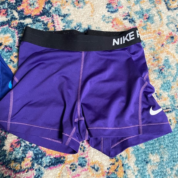 Athletic Shorts - Picture 4 of 4
